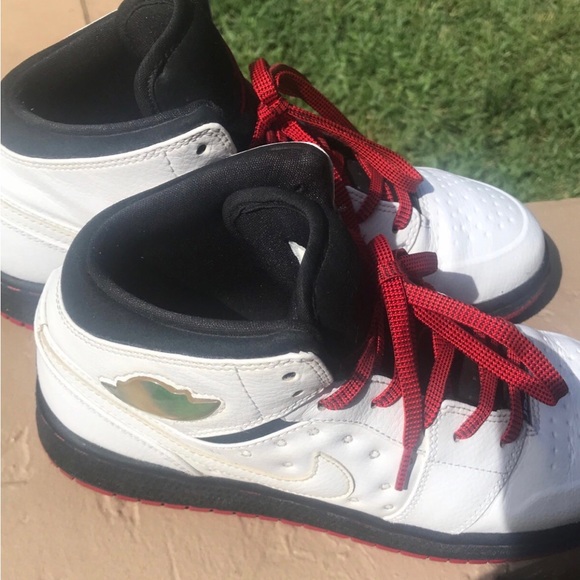 Retro ‘97 ‘He Got Game’ Jordan’s - Picture 6 of 6